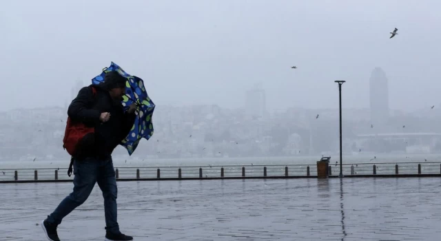 İstanbul Valiliği'nden fırtına uyarısı: 80 km hıza ulaşacak