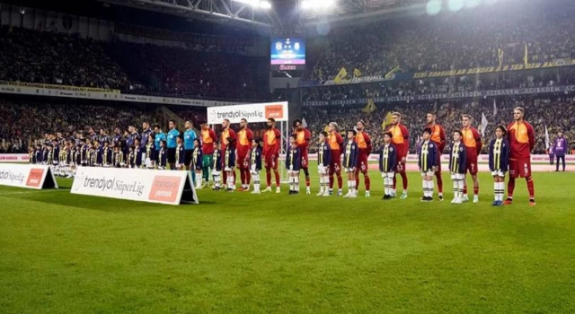 Galatasaray ve Fenerbahçe otelden çıkmadı