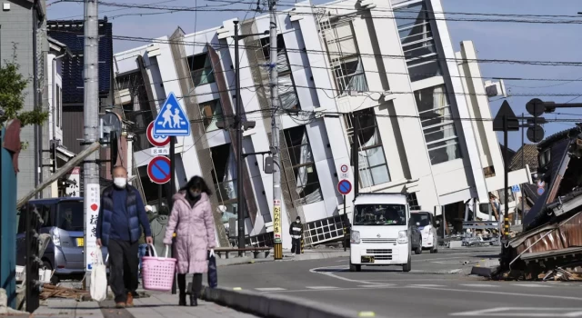 Japonya'da gerçekleşen depremde hayatını kaybedenlerin sayısı 24 'e yükseldi