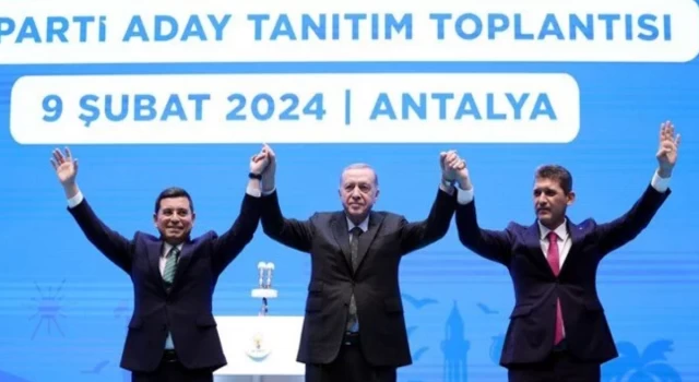 AK Parti'nin Antalya belediye başkan adayları belli oldu; O ilçeler MHP'ye bırakıldı