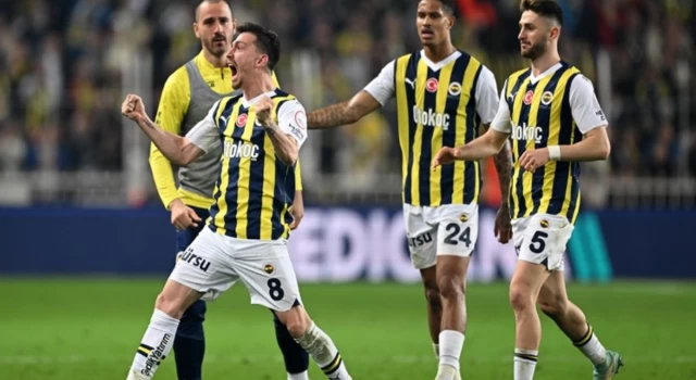 Eski hakemler, Fenerbahçe - Kasımpaşa maçındaki tartışmalı pozisyonları yorumladı: Penaltı kararı doğru mu?