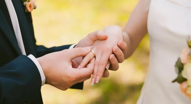 Evlilik kredisi şartlarını Bakan Göktaş açıkladı: Yaş sınırı belli oldu