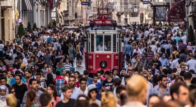 İstanbul'da yaşamanın aylık maliyeti 3 asgari ücreti aştı