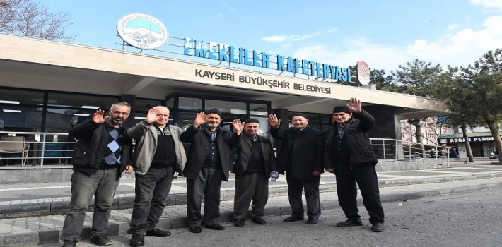 Kayseri Büyükşehir’den ’Emekliler Kafeteryası’