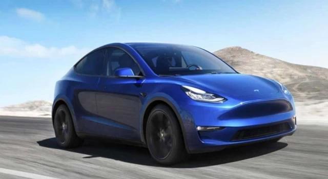 Tesla'da 2.2 milyon araçta 'kaza riski'