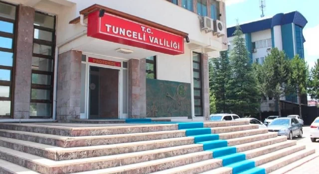 Tunceli Valiliği, maden faciasının yaşandığı Erzincan'a geçişleri yasakladı