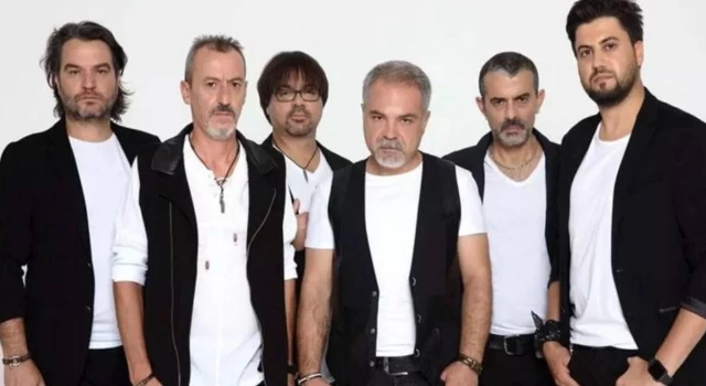 'Bekar Gezelim' şarkısıyla damga vuran Grup Laçin'in akordeon sanatçısı Şerif Baldemir hayatını kaybetti