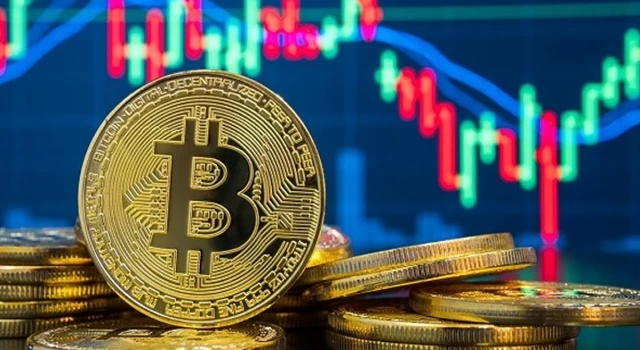 Bitcoin'de sert düşüş: 61 bin 300 doları gördü!