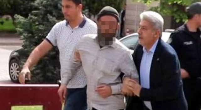 23 Nisan kutlamalarında "Puta tapmayın" diye bağırdı, gözaltına alındı