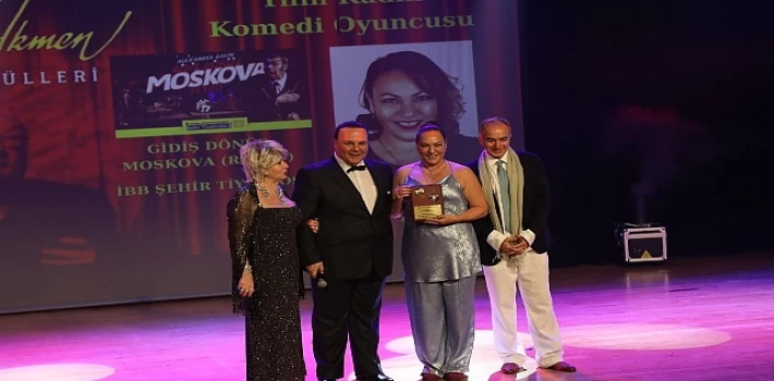 İstanbul Büyükşehir Belediyesi Şehir Tiyatroları, Üstün Akmen Ödülleri’nde 3 ödüle layık görüldü