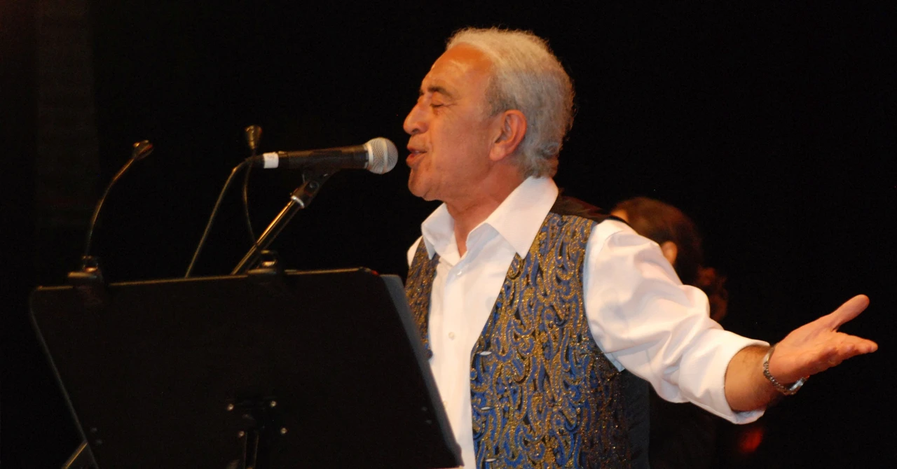 Edip Akbayram'dan Sevenlerini Üzen Haber: Usta Sanatçı Entübe Edildi