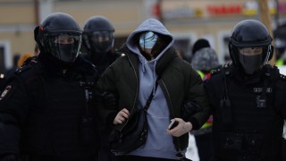 Rusya'da olaylar durulmuyor: Bin 643 kişi gözaltında 