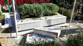 Şehit polisler de vardı: 79 mezar taşına tahribat