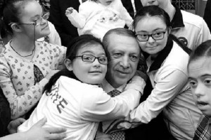 Cumhurbaşkanı Erdoğan'dan Down Sendromu Günü mesajı