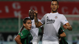 FIFA kararını verdi; Al Ahli kulübü, Josef de Souza'ya 4 milyon 700 bin euro ödeyecek