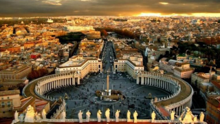 Vatikan: Eşcinsel evlilikler "Caiz" değil