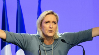 Aşırı sağcı Le Pen, 2022 için adaylığını açıkladı