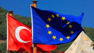Avrupa Parlamentosu'nda Türkiye ile müzakereleri durdurma girişimi