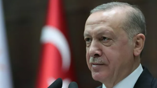 Erdoğan: Türkiye'nin en büyük bayrağını dikiyoruz