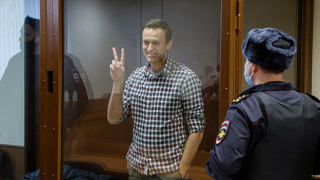 Rus muhalif lider Navalni hastaneye kaldırıldı