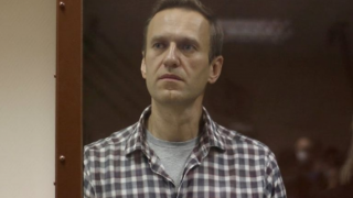Rusya'da tutuklu muhalif lider Aleksey Navalni el ve ayaklarında his kaybı yaşıyor