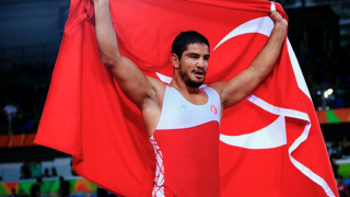 Taha Akgül 8'inci kez Avrupa şampiyonu