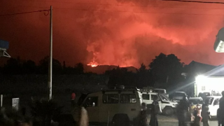Afrika'nın en aktif volkanı Nyirangongo patladı