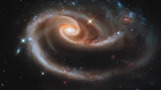 Bilim insanları, en eski sarmal galaksiyi keşfetti