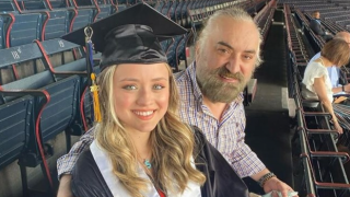 Volkan Konak'ın kızı Amerika'daki üniversiteden mezun oldu