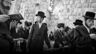 Yahudilerin, Şabat Günü'nde uymaları gereken 39 yasak