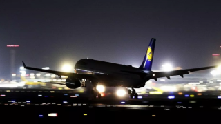 Lufthansa, Belarus’u bypass etti, Rusya’ya uçuş izni aldı