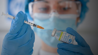 Moderna ve BioNTech aşılarının yeni yan etkisi ortaya çıktı