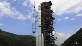 Çin, sinyal aktarımı uydusunu fırlattı