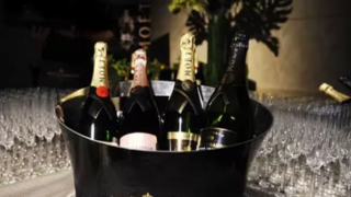Fransa ve Rusya arasında 'şampanya' krizi