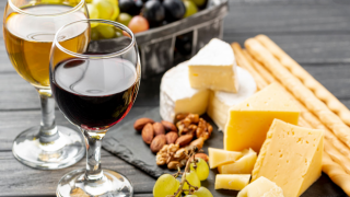 Hangi Şarap Çeşidiyle Hangi Peynirler Yenir?
