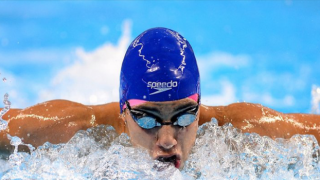 Milli yüzücü Mert Kılavuz, gençlerde Avrupa şampiyonu
