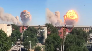 Kazakistan'da silah deposunda patlama!