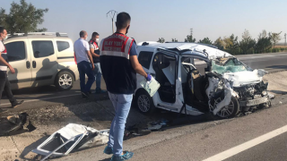 Konya'da patlayıcı madde yüklü TIR ve kamyonet çarpıştı; 6 ölü, 2 yaralı!