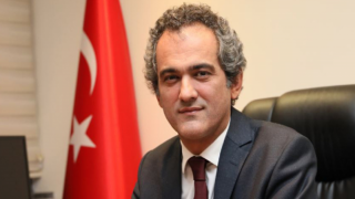 Mahmut Özer: Cumhuriyet tarihinde imam-hatip lisesi mezunu ikinci Milli Eğitim Bakanı