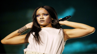 Rihanna'ya ''hadis'' davası