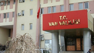 Van ve Eskişehir'de 15 gün süreyle etkinlikler yasaklandı