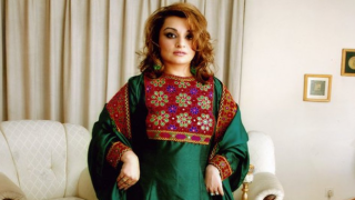 Afgan kadınlardan #KıyafetimeDokunma kampanyası