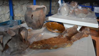 Amorium Antik Kenti'ndeki kazıda 800 yıllık demir saban bulundu