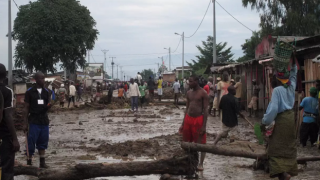 Burundi'de sel nedeniyle 100 binden fazla kişi evsiz kaldı!