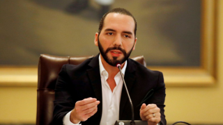 El Salvador lideri kendini ''diktatör'' olarak tanımladı
