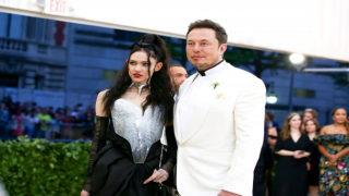 Elon Musk ve sevgilisi Grimes ayrıldı