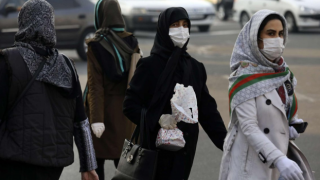 İran'da son 24 saatte 448 kişi koronavirüsten hayatını kaybetti