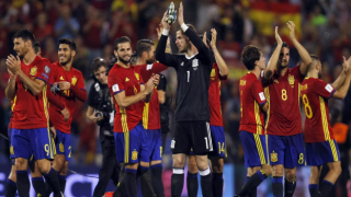 İspanya'nın 66 maçlık yenilmezlik rekoru kırıldı