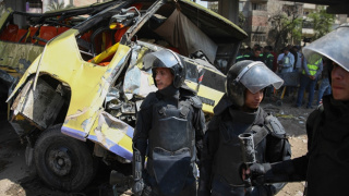 Mısır'da yolcu otobüsü kazası: 12 ölü, 34 yaralı