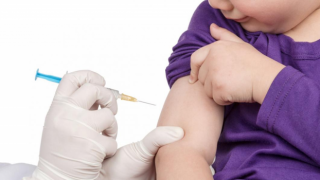 Slovakya'da koronavirüs aşısı 5 yaştan itibaren uygulanacak